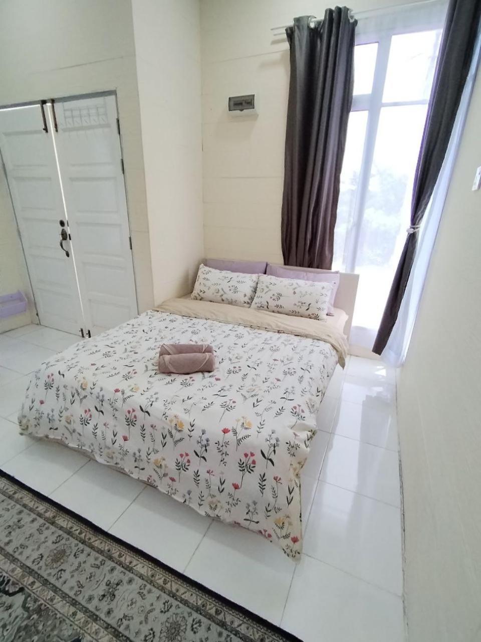 Teratak Sherra Roomstay Macang Dış mekan fotoğraf